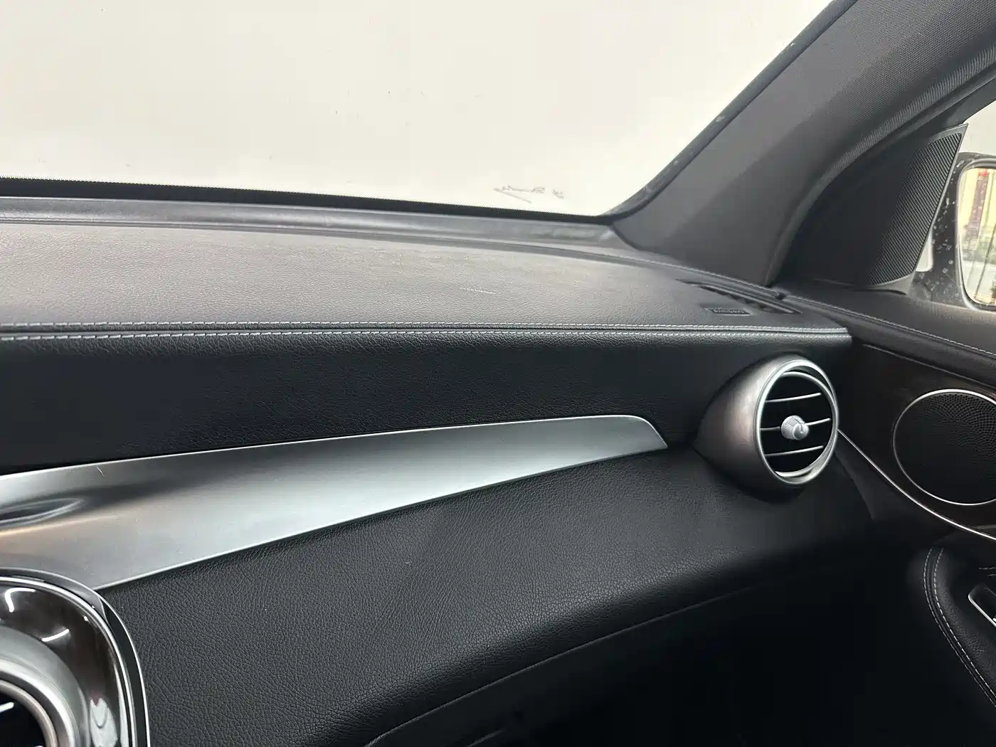 Mercedes-Benz GLC 2018 GLC 260 4MATIC Dynamic фото 14
