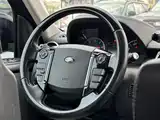 Photo 15 - Land Rover Discovery