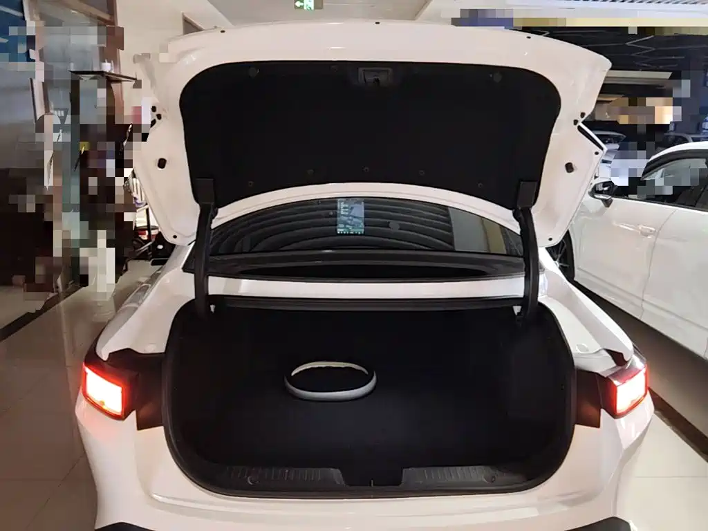 Changan Yida 2023 2023 Blue Whale NE 1.5T GDI DCT Pilot