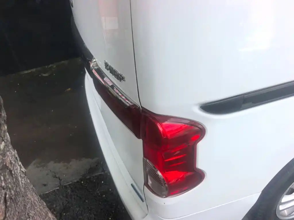 Nissan NV200 2014 2014 1.6L Manual Premium (China IV)