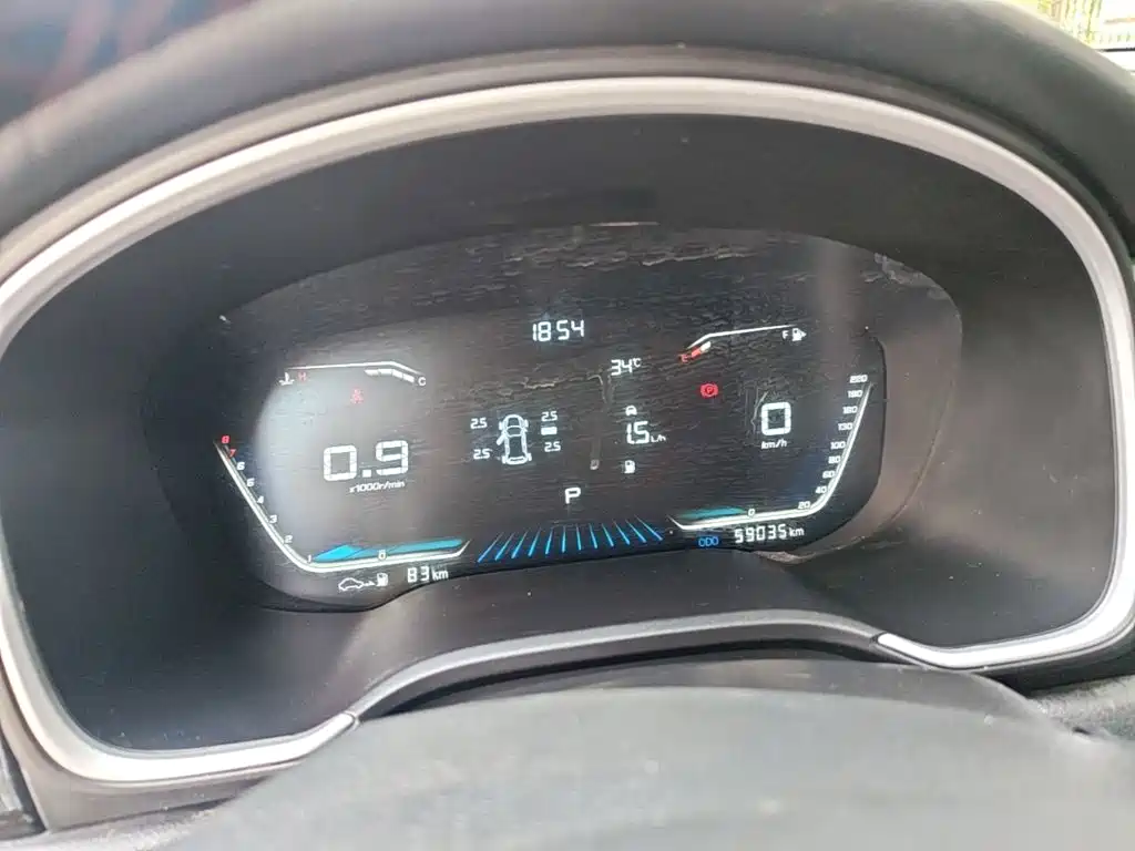 SWM Motor SWM G05 2019 2019 1.5T Automatic Luxury Model