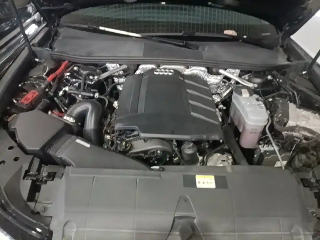 Photo 20 - Audi A6L