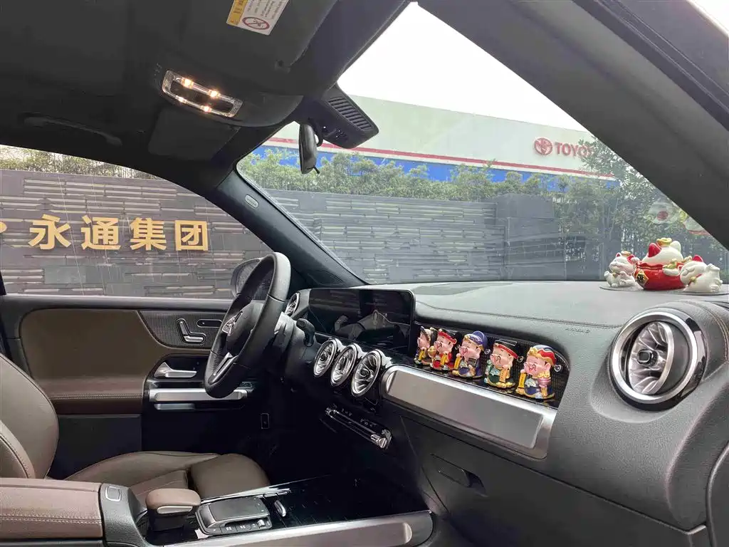 Mercedes-Benz GLB 2023 GLB 220 Style фото 17