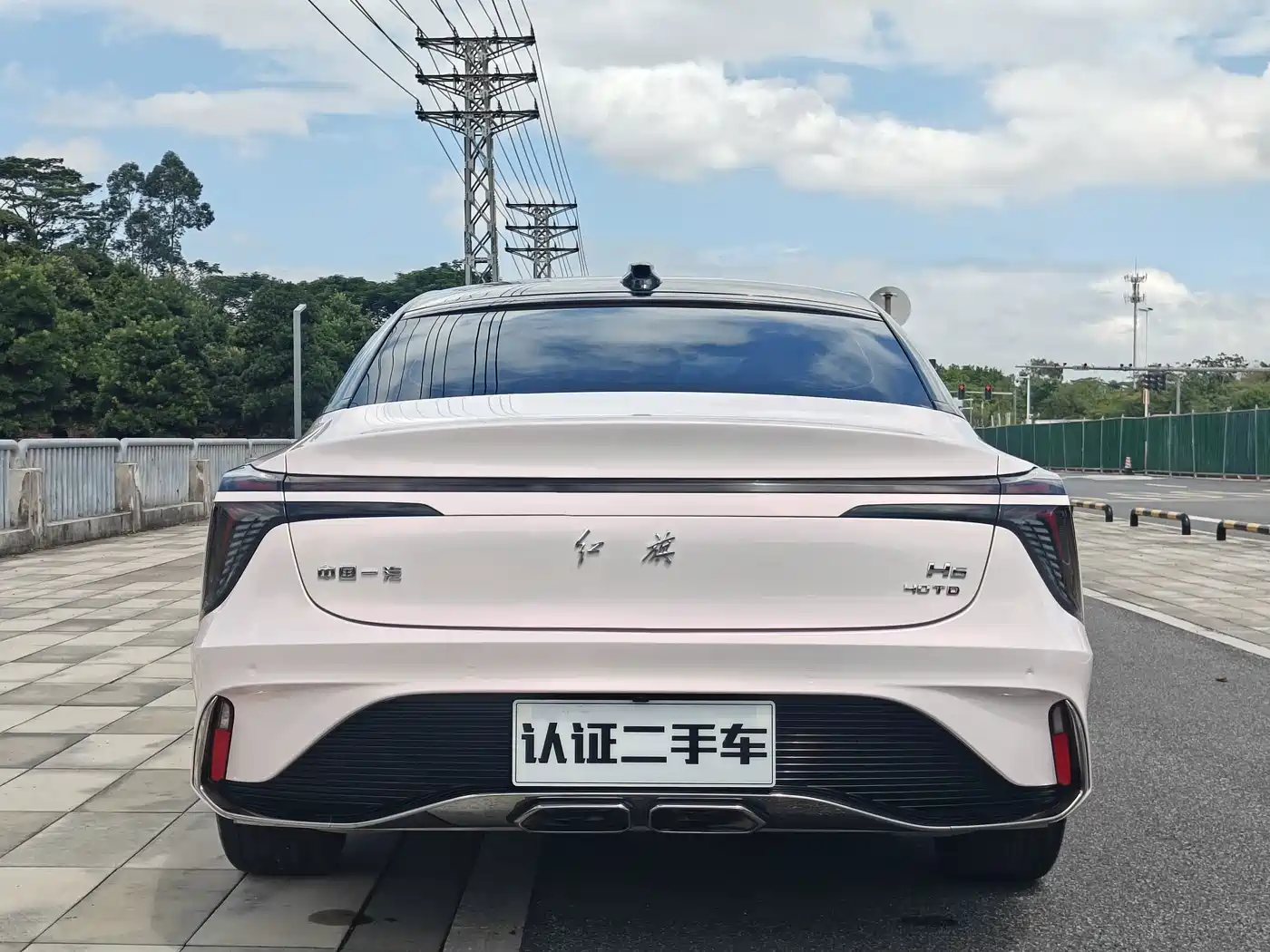 Hongqi H6 2024 2024 Model 2.0T Elegance Edition