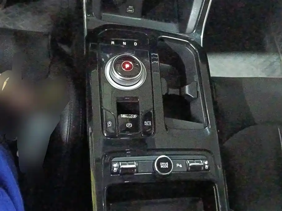 Kia K5 2020 270T CVVD Luxury Edition фото 16