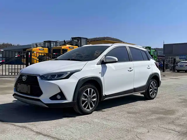 TOYOTA YARIS L ZHIXUAN