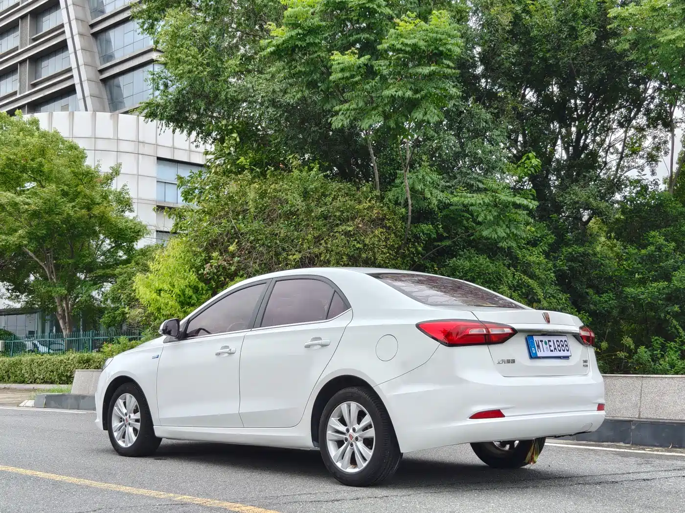 Roewe 360 2018 2018 PLUS 1.5L Automatic Exclusive Edition