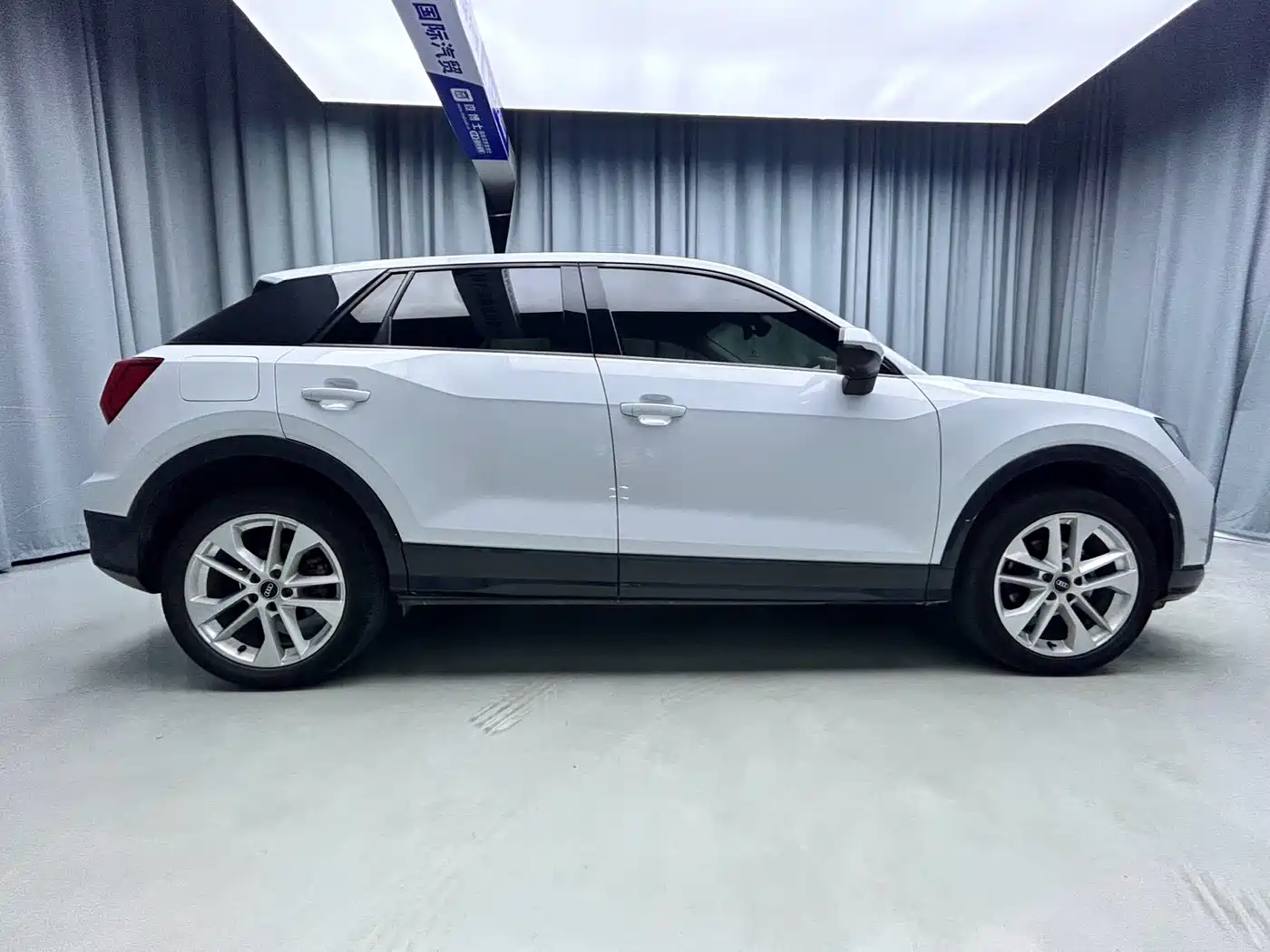 Фото 5 - Audi Q2L