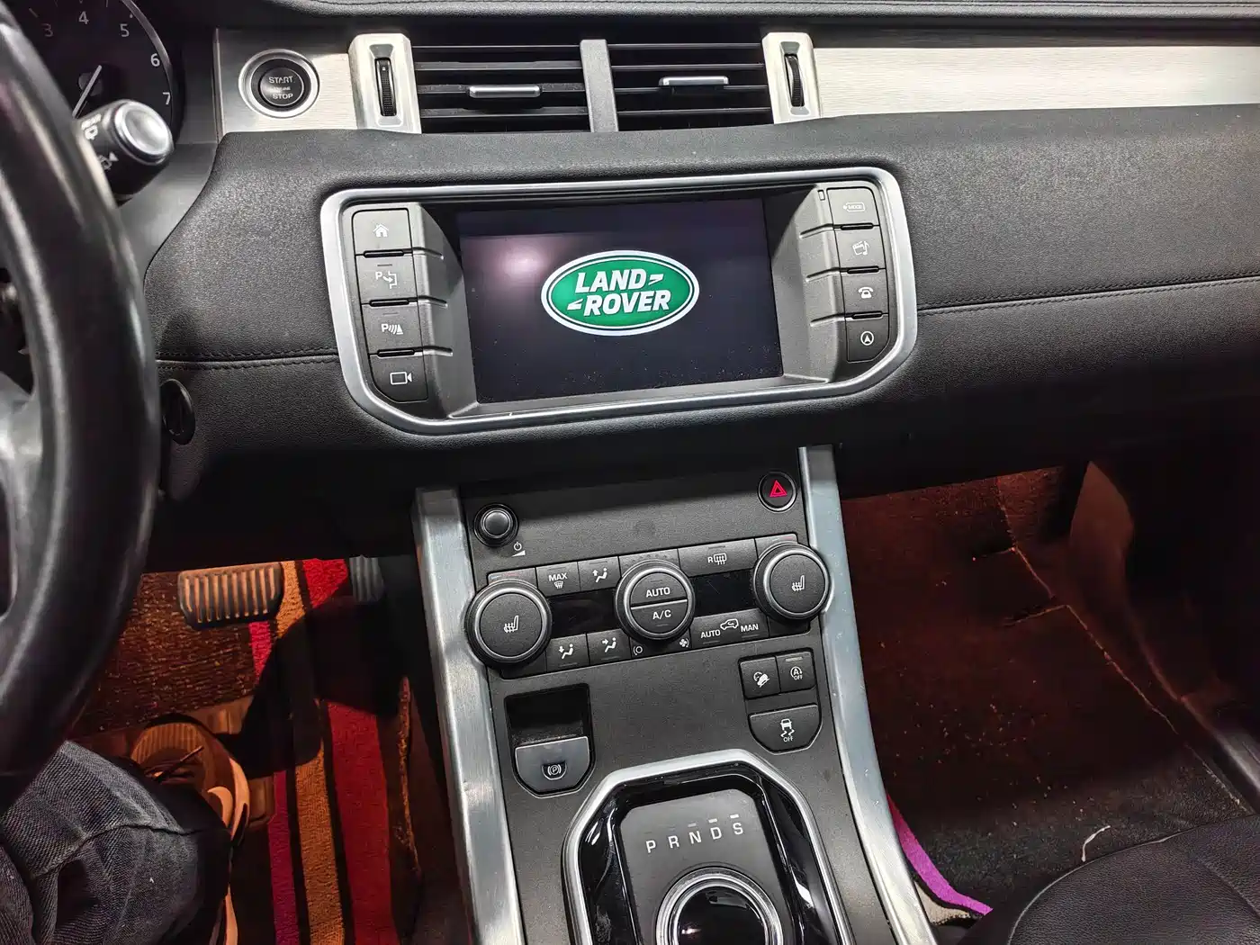 Land Rover Range Rover Evoque 2018 240PS PURE Trend фото 9