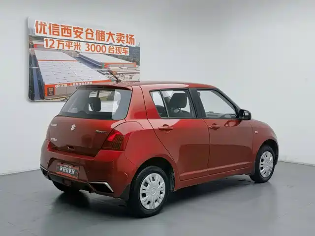 Suzuki Swift 2013 1.3L Manual Value Edition — фото 2