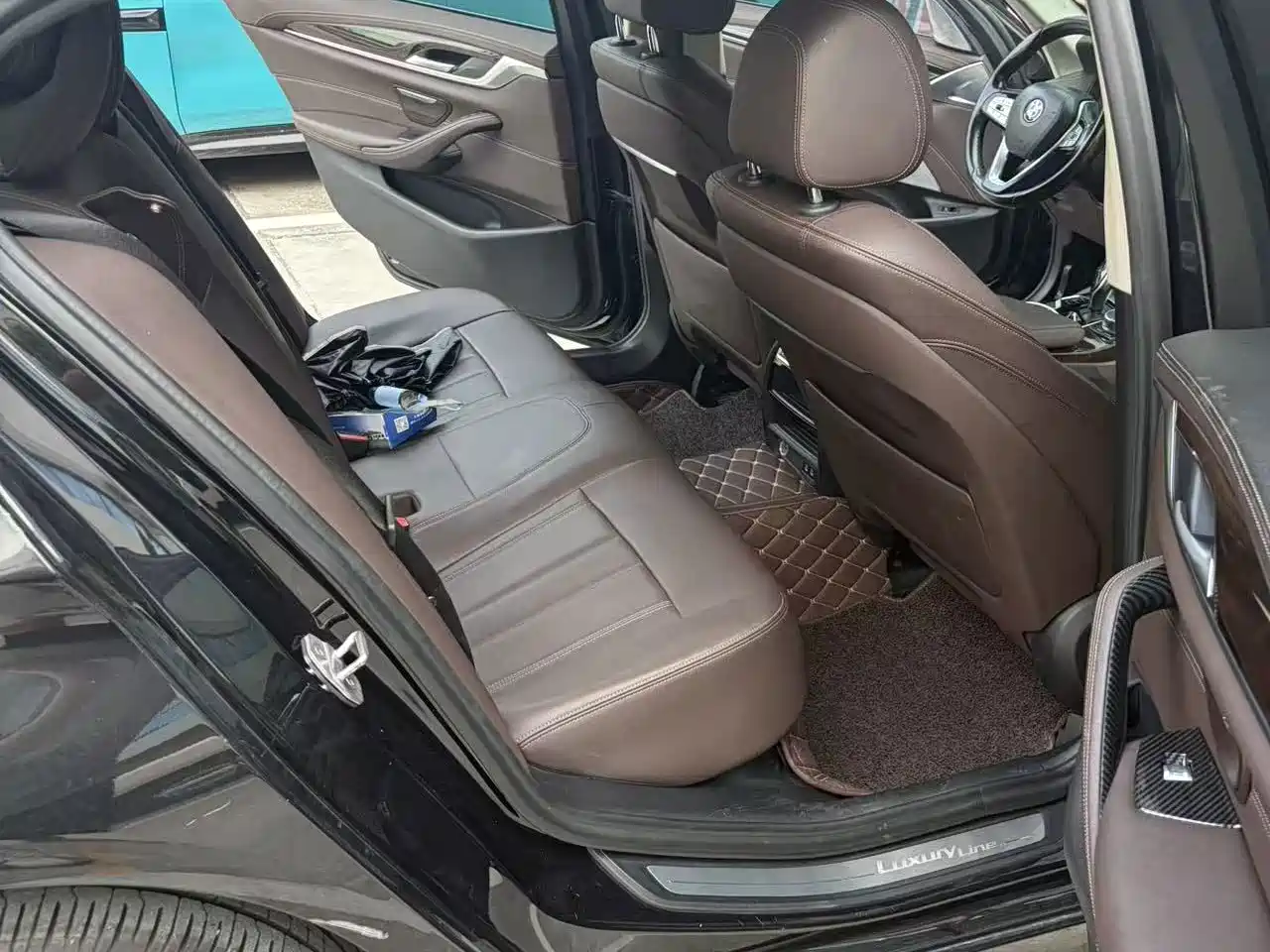 Photo 7 - BMW 5 Series