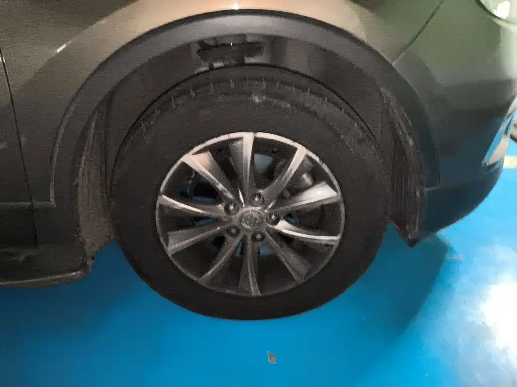 Фото 24 - Buick Envision Plus