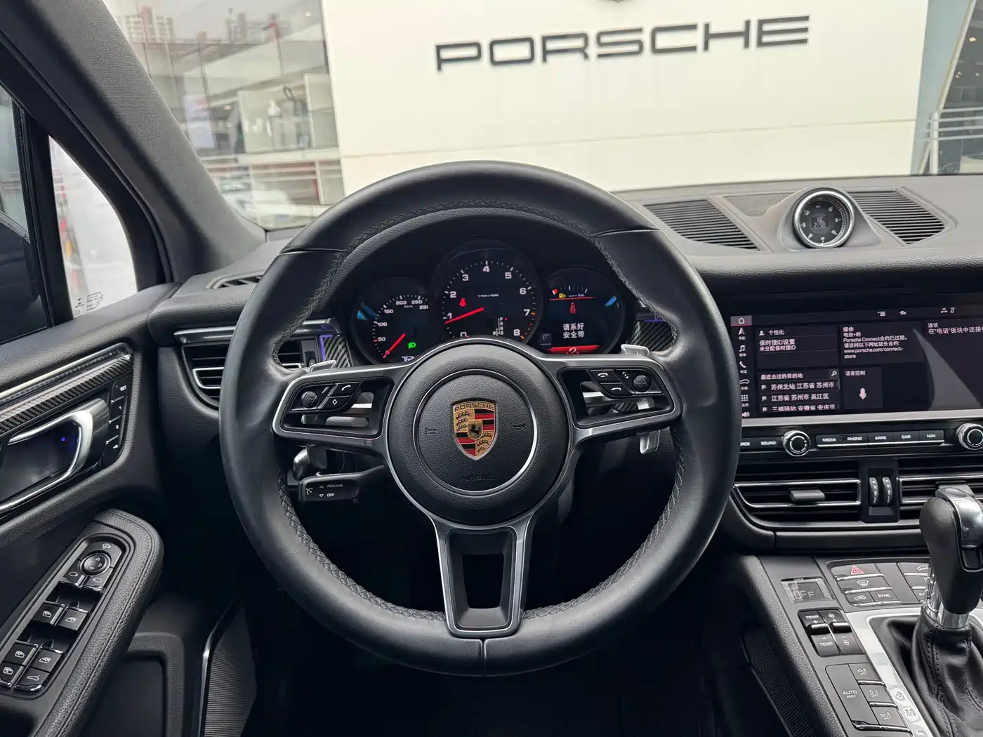 Porsche Macan 2021 Macan 2.0T фото 11