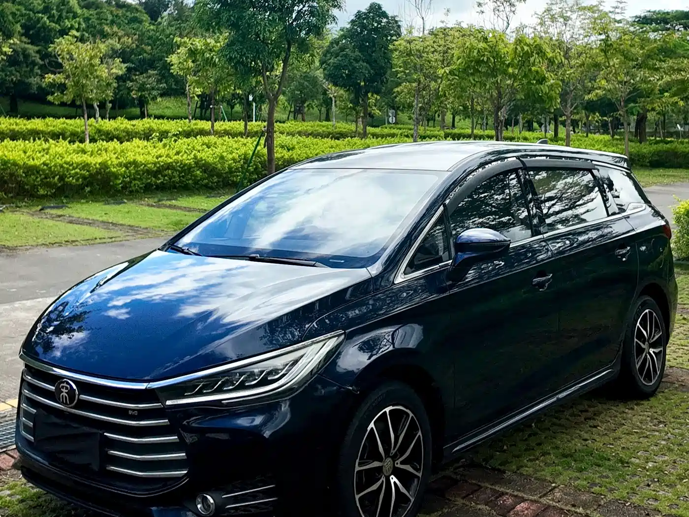 BYD Song MAX 2018 2017 1.5T Manual Smart Luxury 7-Seater