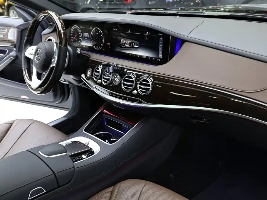 Mercedes-Benz S-Class 2019 S 350 L Luxury Ultimate Edition фото 18