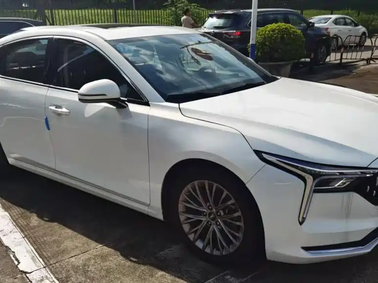 Фото 2 - Besturn B70
