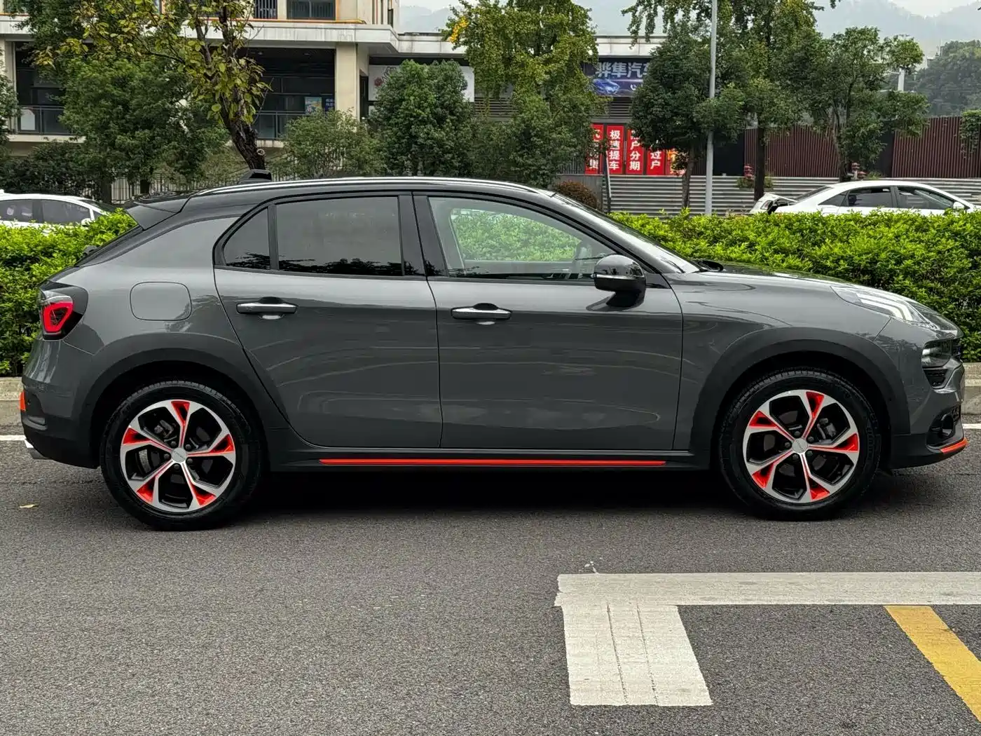 Lynk & Co 02 2018 2018 Model 1.5T DCT 2WD Yao Pro Edition China V
