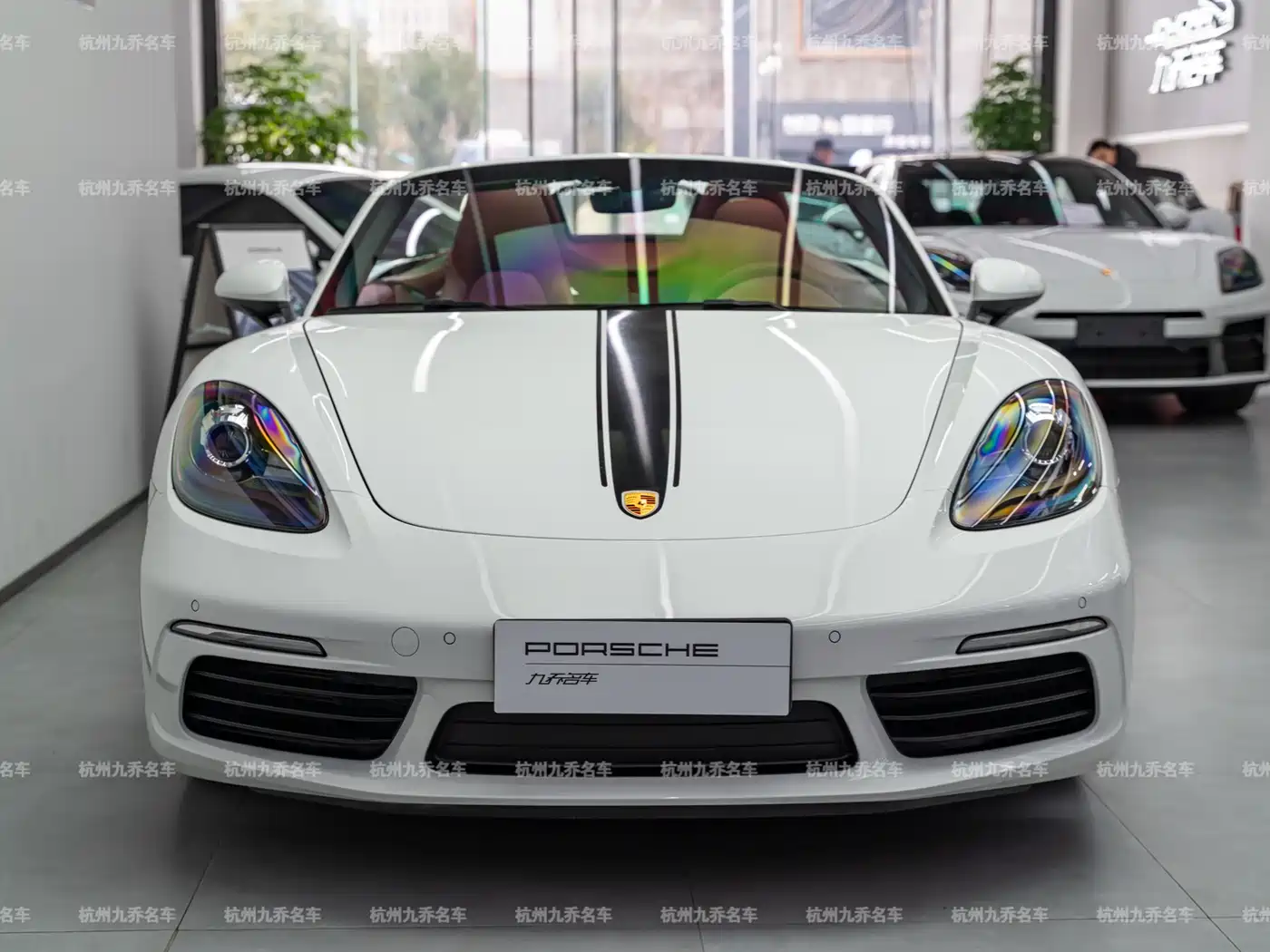 Porsche 718 2023 Boxster Style Edition 2.0T фото 2