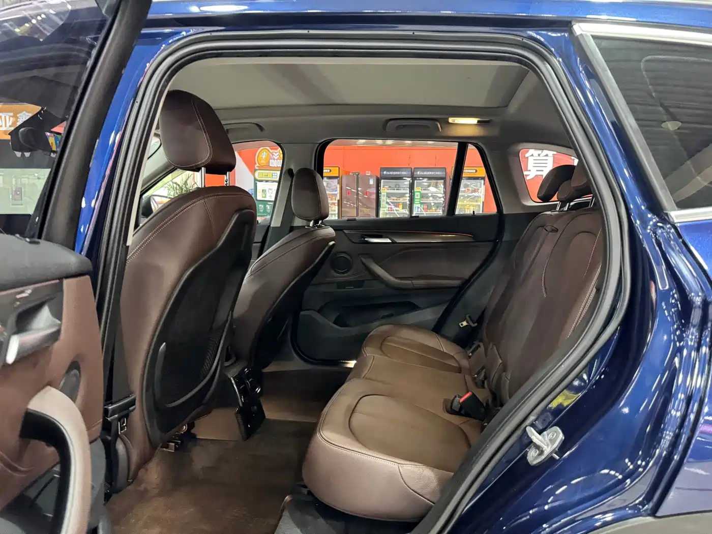 BMW X1 2018 xDrive20Li Premium Model фото 8