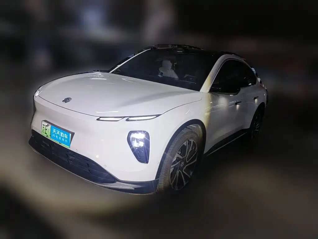 Nio EC6