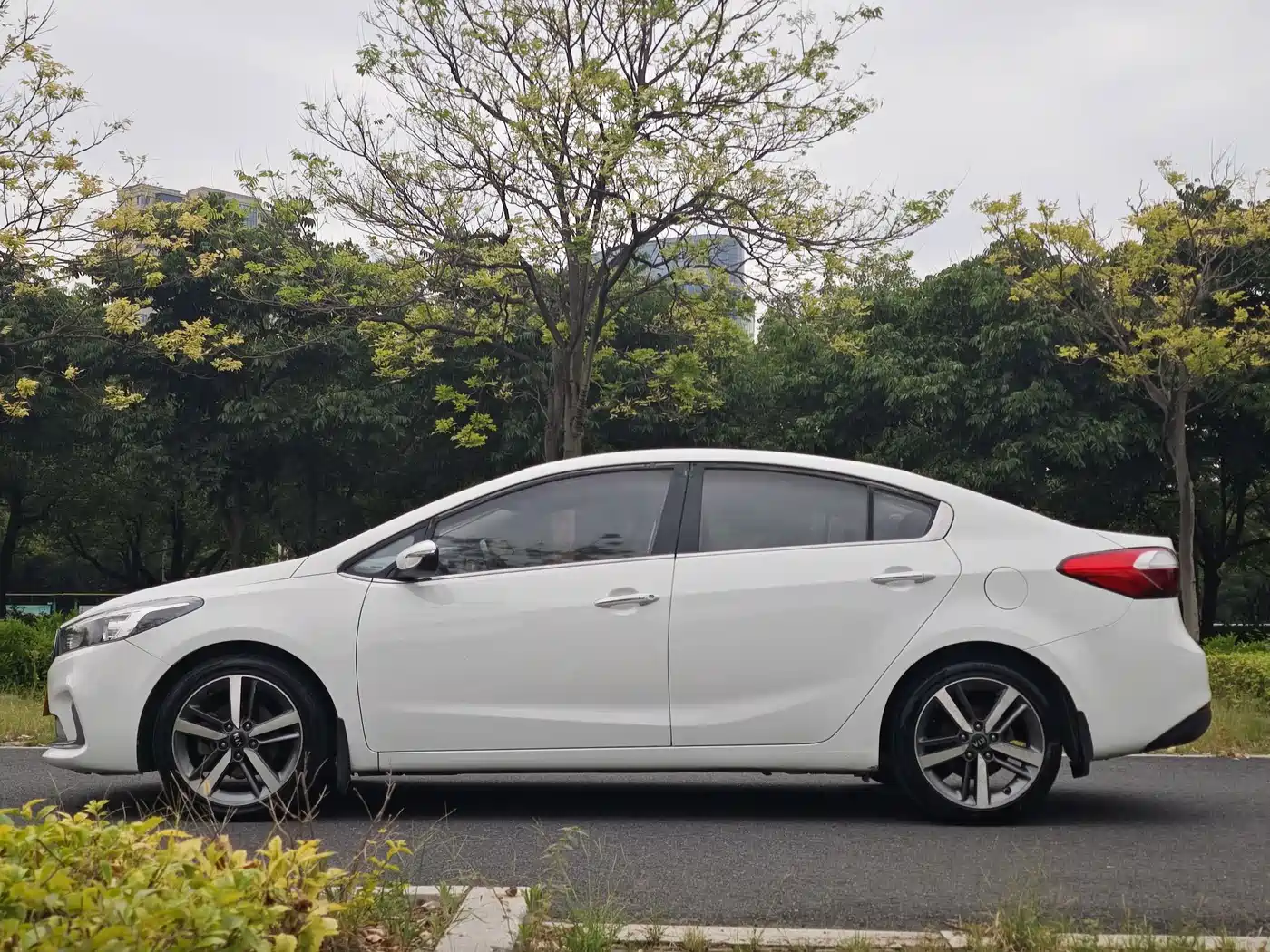 Фото 7 - Kia K3