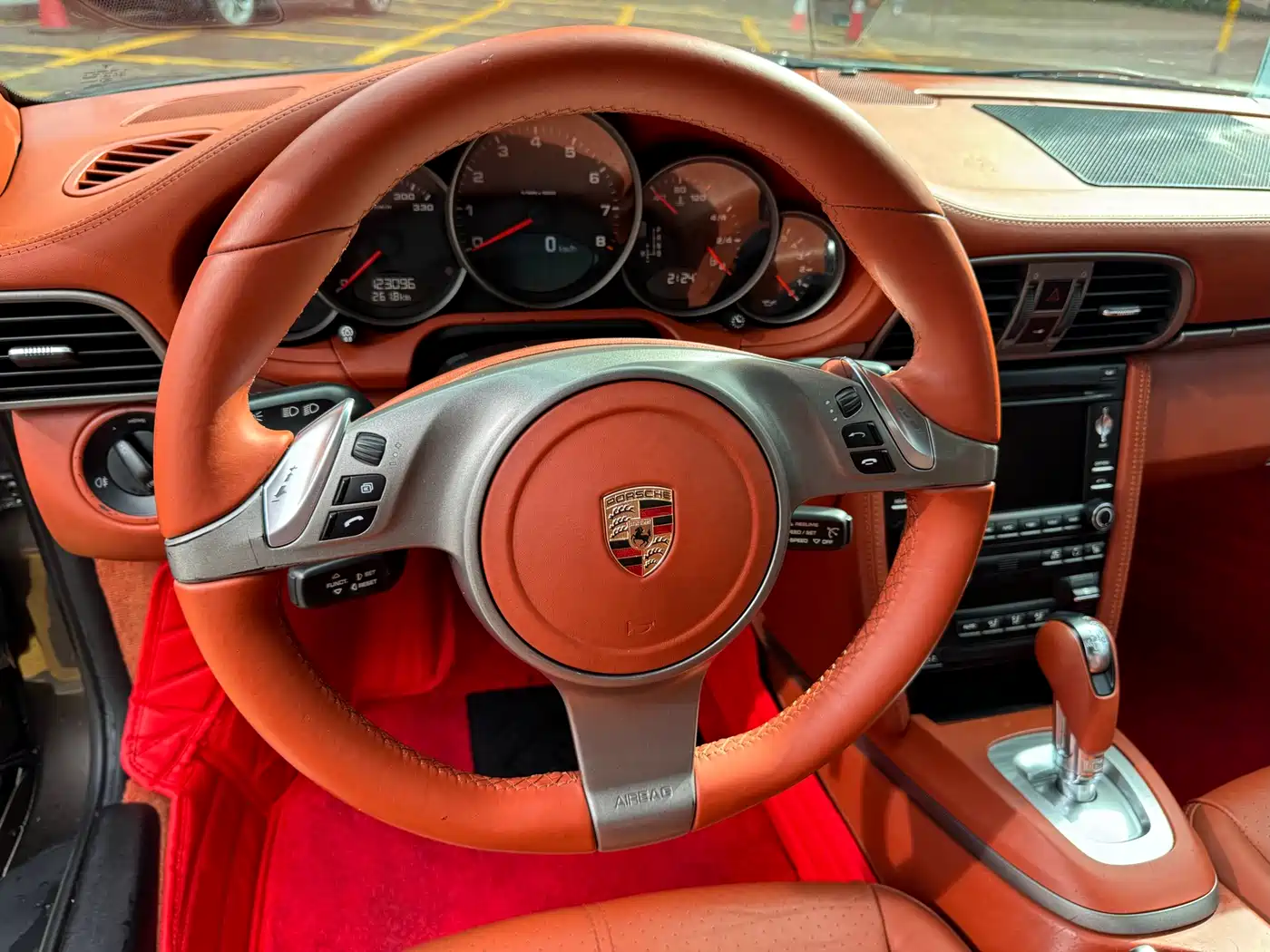 Фото 13 - Porsche 911
