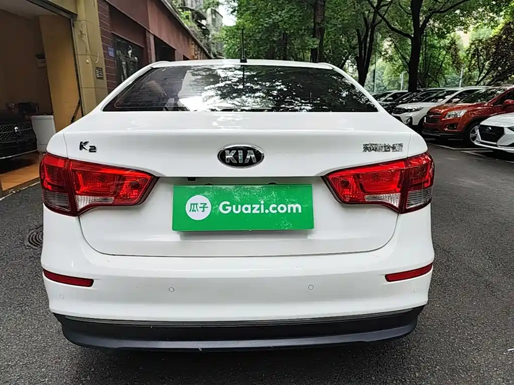 Kia K2 2015 Sedan 1.4L MT GLS фото 6