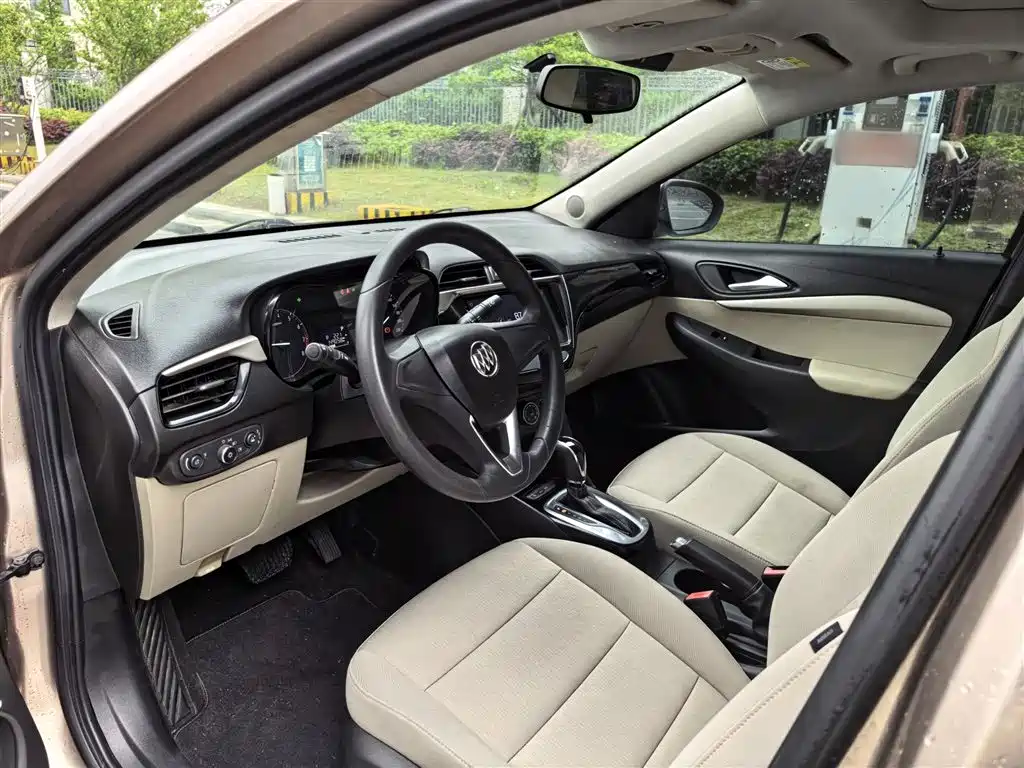 Buick Excelle 2018 15N CVT Elite фото 16