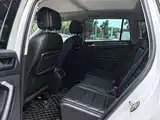 صورة 6 - Volkswagen Tiguan