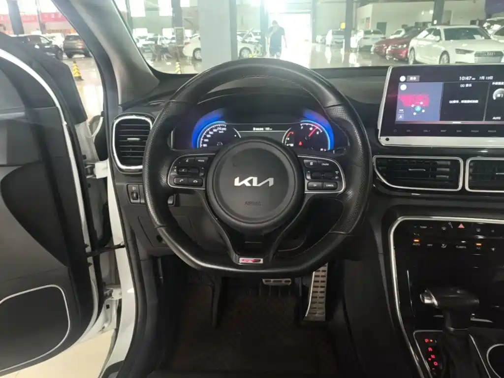 Kia KX5 2022 2021 1.6T Automatic 2WD Luxury Version