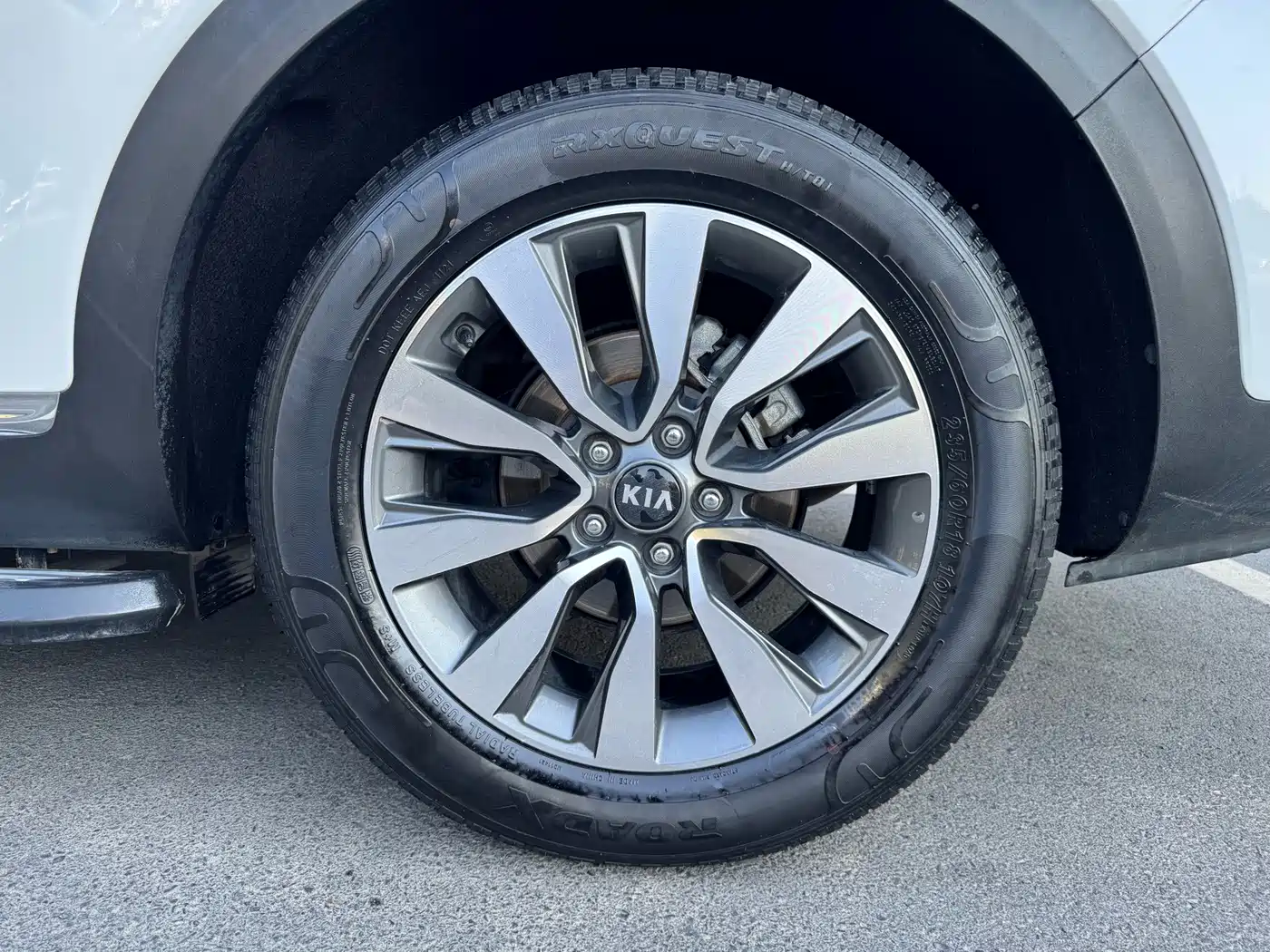 Kia KX7 2018 2017 2.0T Automatic 2WD GL 7-Seater