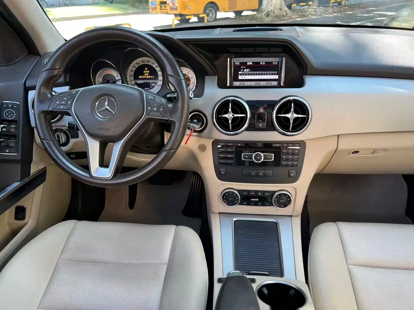 Mercedes-Benz GLK-Class 2013 GLK 300 4MATIC Fashion фото 24