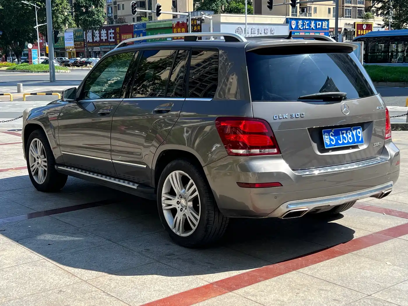 Mercedes-Benz GLK-Class 2013 GLK 300 4MATIC Fashion фото 6