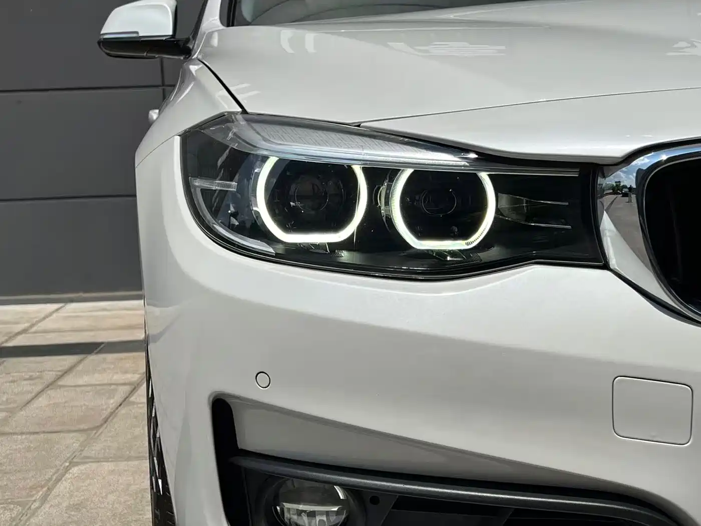 BMW 3 Series GT 2018 320i Fashion фото 4