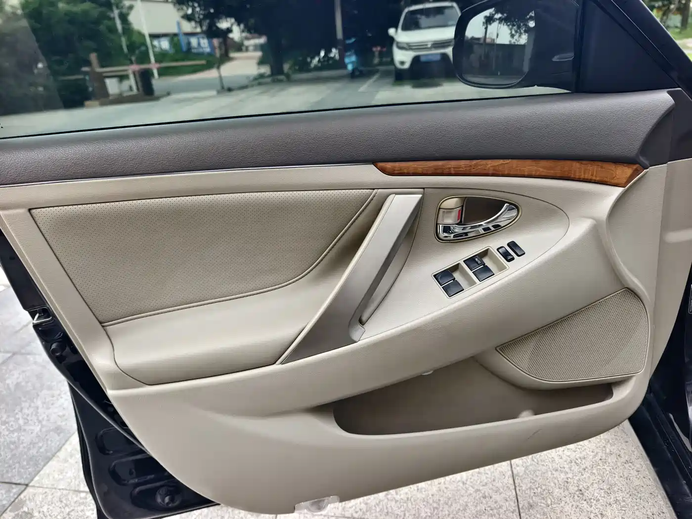 صورة 17 - Toyota Camry