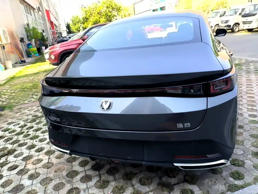 Changan Eado 2026 2025 Blue Whale 1.5T 500Bar Premium