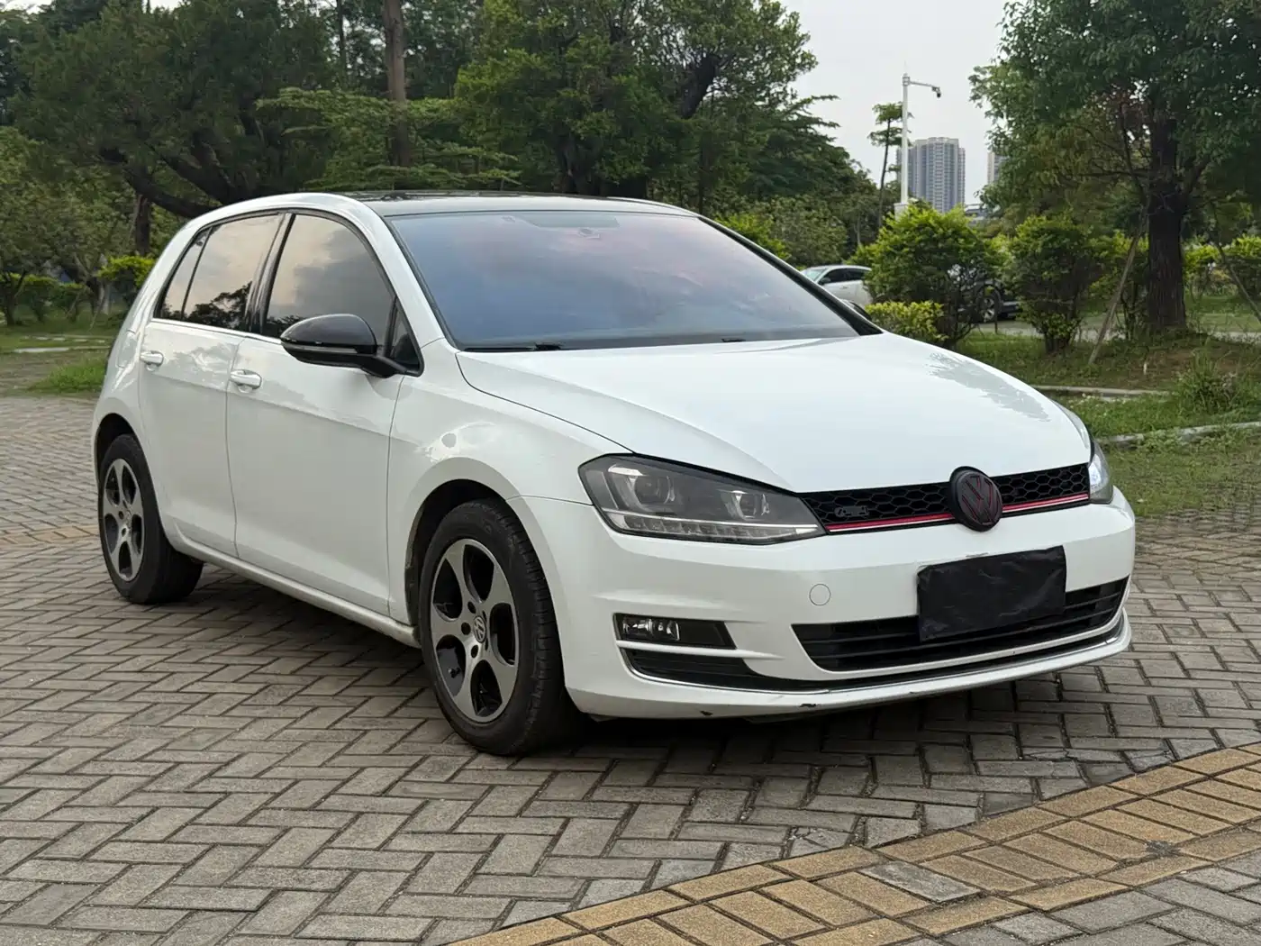 Volkswagen Golf 2015 1.4TSI Manual Comfort фото 2