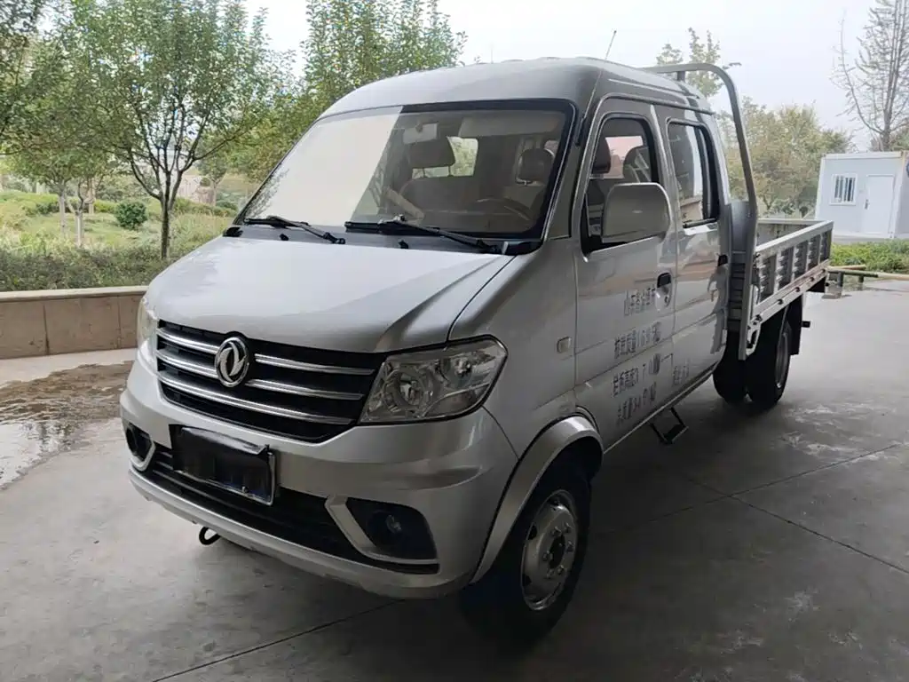 صورة 1 - Dongfeng Xiaokang D52
