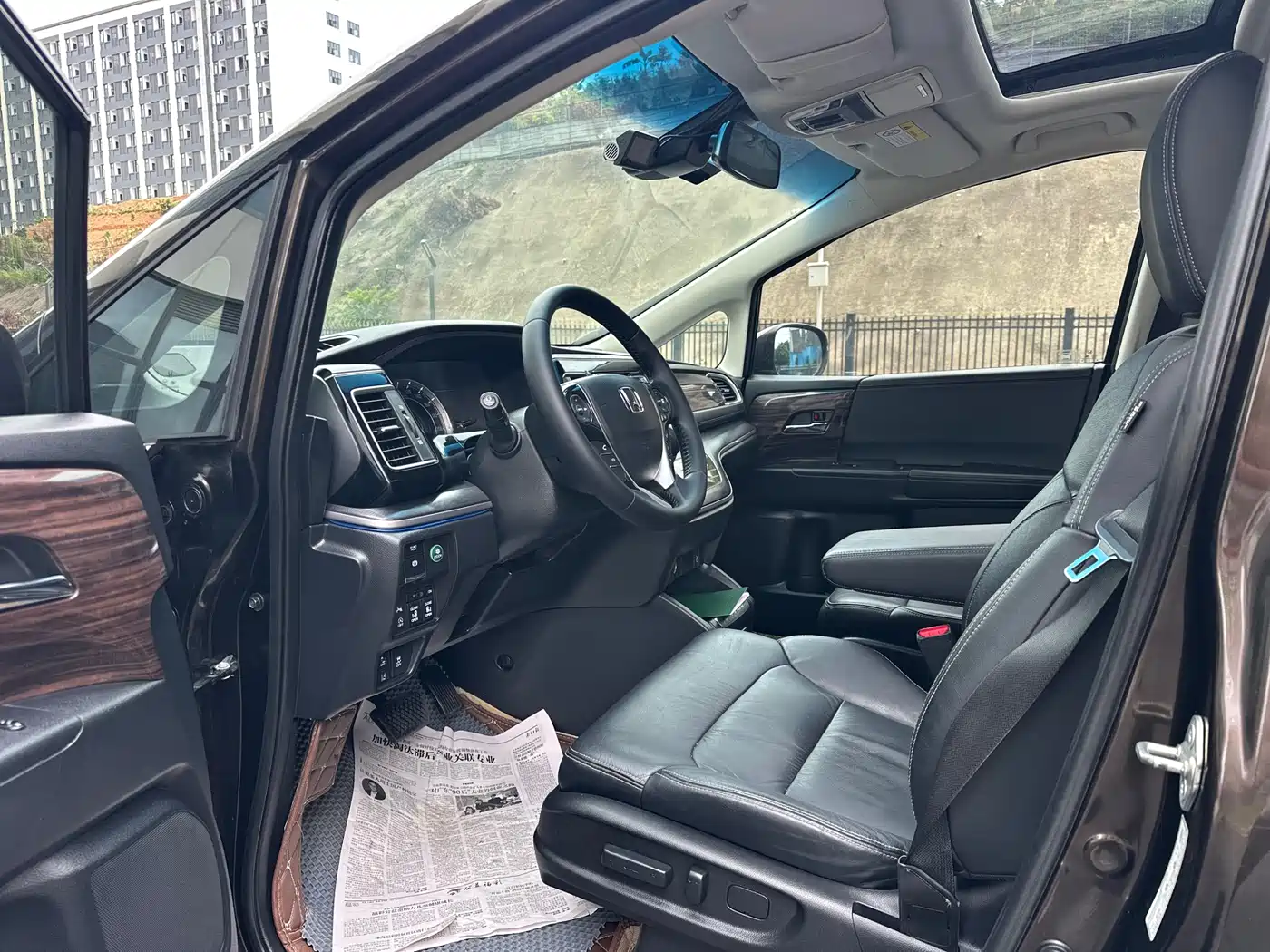 Honda Elysion 2016 2.4L Ultimate Edition фото 4