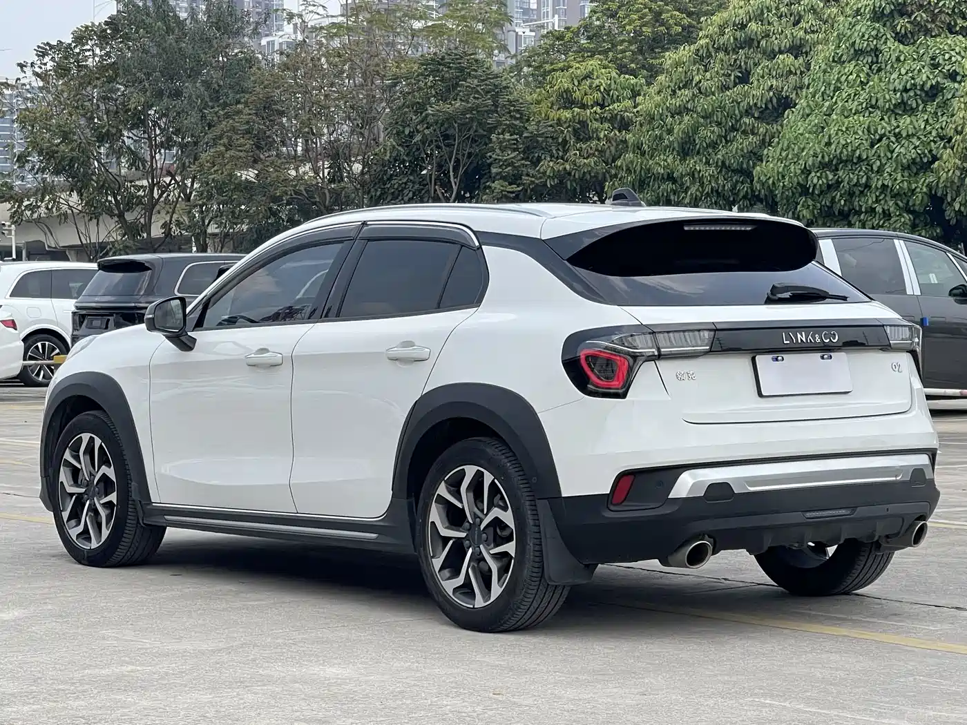 Lynk & Co 02 2019 1.5T DCT FWD Jin Pro Version China VI фото 5