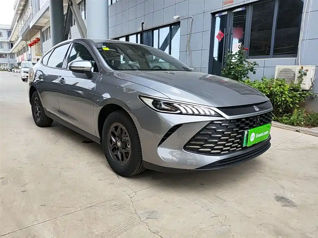 BYD Qin PLUS 2026 2026 DM-i Smart Edition 128KM Progressive