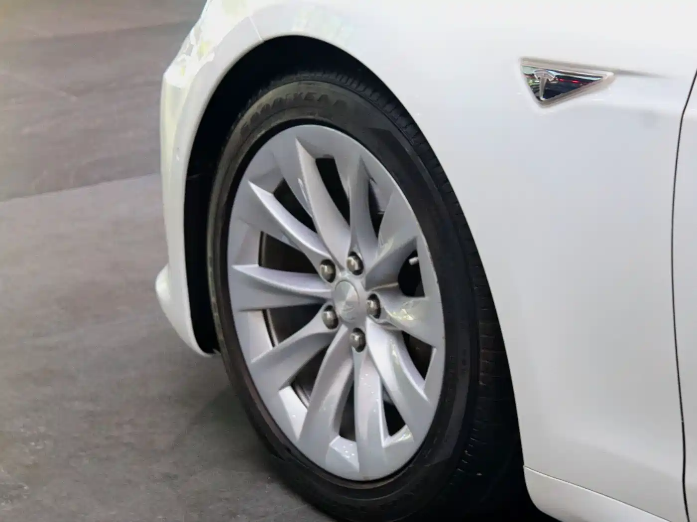 Tesla Model S 2016 2016 Model S 90D