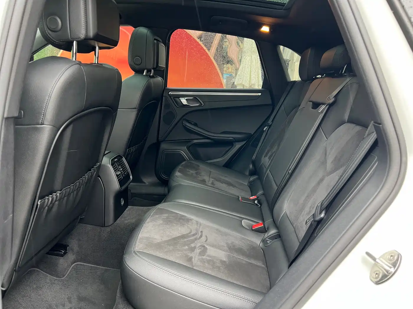 Porsche Macan 2018 Macan 2.0T фото 11