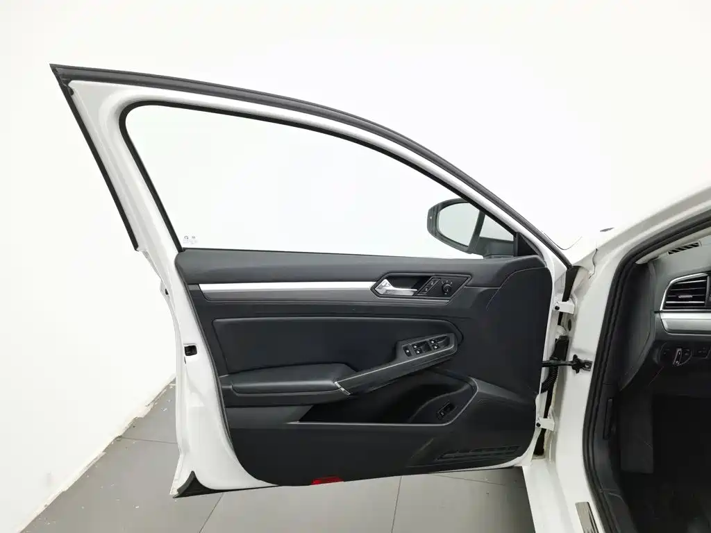 Volkswagen Lamando, миниатюра 8