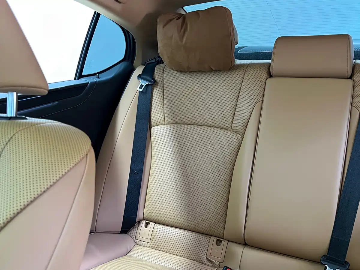 Lexus ES 2023 260 Excellence фото 25
