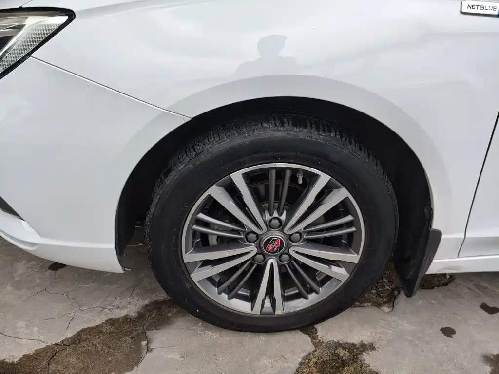 Roewe i5 2019 2019 1.5L Auto 4G Langhao Edition
