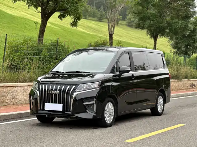  BAW (Beijing Automobile Works) Ruisheng Ace M7 2023 2.0L Auto Long Wheelbase Business 7-seater