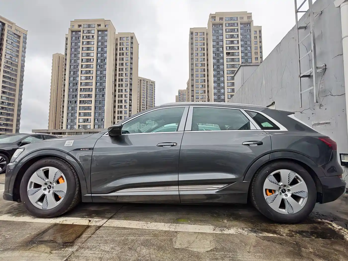 Audi e-tron 2026 2021 50 quattro Luxury