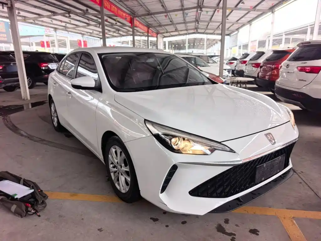 Фото 4 - Roewe i5