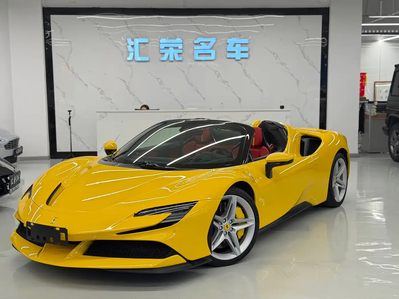Ferrari SF90 2024 2021 3.9T V8 Spider